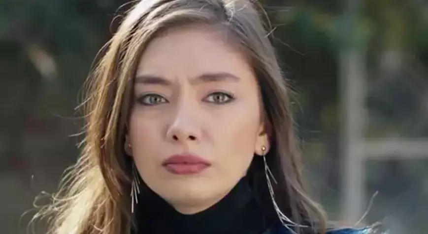 Ünlü Kadınların Saç Rengi Formülleri