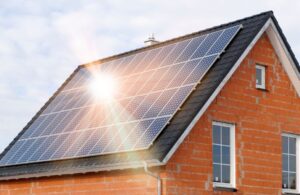 Doğa Dostu Ünlüler Evine Güneş Enerjisi Paneli Taktıran ve Tasarruf Eden İsimler