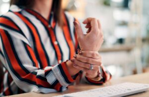 Tükenmişlik Sendromu Yaşayan Ünlüler (Burnout) ve Terapi Süreçleri