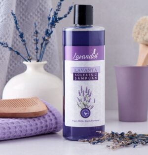 Sülfatsız Şampuanlar Gerçekten Gerekli mi? Boyalı Saçların Ömrünü Uzatan 2026 Favorileri