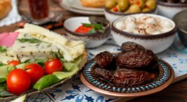 Sahurda Tok Tutan Tarifler: Diyetisyen Eşliğinde Beslenen Ünlülerin Sahur Menüleri