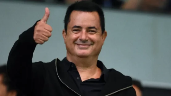 Toplantıdan Toplantıya Koşan Ünlüler: Kullandıkları Tablet ve Laptop Markaları