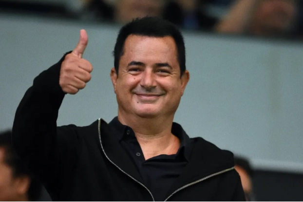 Toplantıdan Toplantıya Koşan Ünlüler: Kullandıkları Tablet ve Laptop Markaları