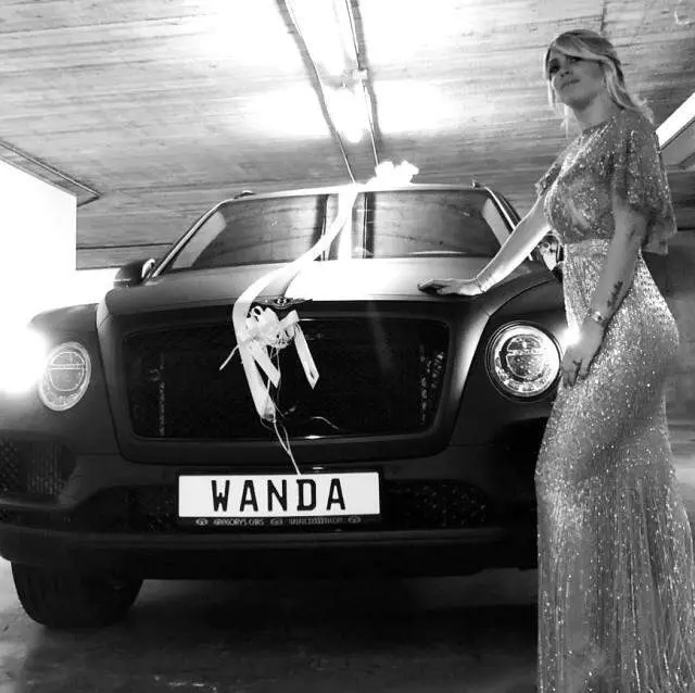 Eşine Araba Hediye Eden Ünlüler: Sevgililer Gününde Alınan Lüks Otomobillerin Fiyatları