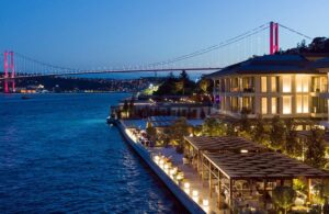 Ünlülerin 14 Şubat Planları: Romantik Akşam Yemeği İçin Tercih Ettikleri Lüks Restoranlar ve Menü Fiyatları