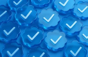 Mavi Tik (Onaylı Hesap) Nasıl Alınır? Ünlülerin Sosyal Medya Danışmanları Ne Yapıyor?