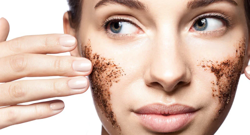 Vücut Çatlakları ve Selülit İçin En Etkili 5 Ev Yapımı Peeling Tarifi