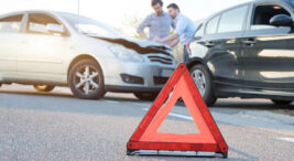 2026 trafik sigortası ve kasko fiyatları neden yükseliyor? Artışın nedenleri, güncel maliyetler ve en uygun sigorta teklifi alma taktikleri bu rehberde.