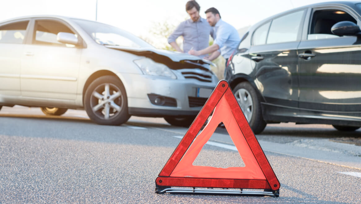 2026 trafik sigortası ve kasko fiyatları neden yükseliyor? Artışın nedenleri, güncel maliyetler ve en uygun sigorta teklifi alma taktikleri bu rehberde.